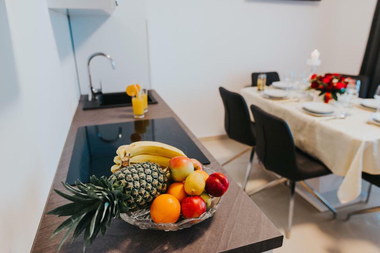 Little Beauty Apartment โตรกีร์ ภายนอก รูปภาพ