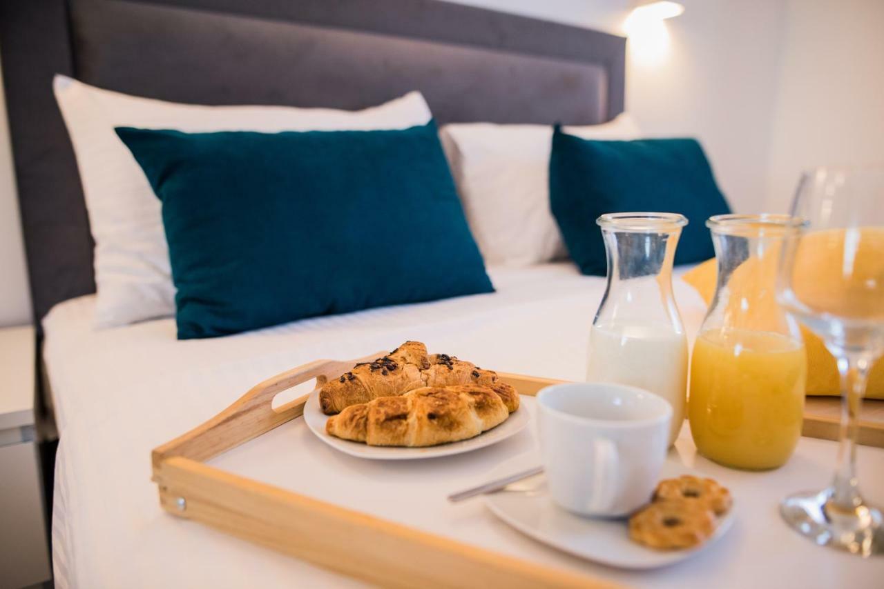 Little Beauty Apartment โตรกีร์ ภายนอก รูปภาพ